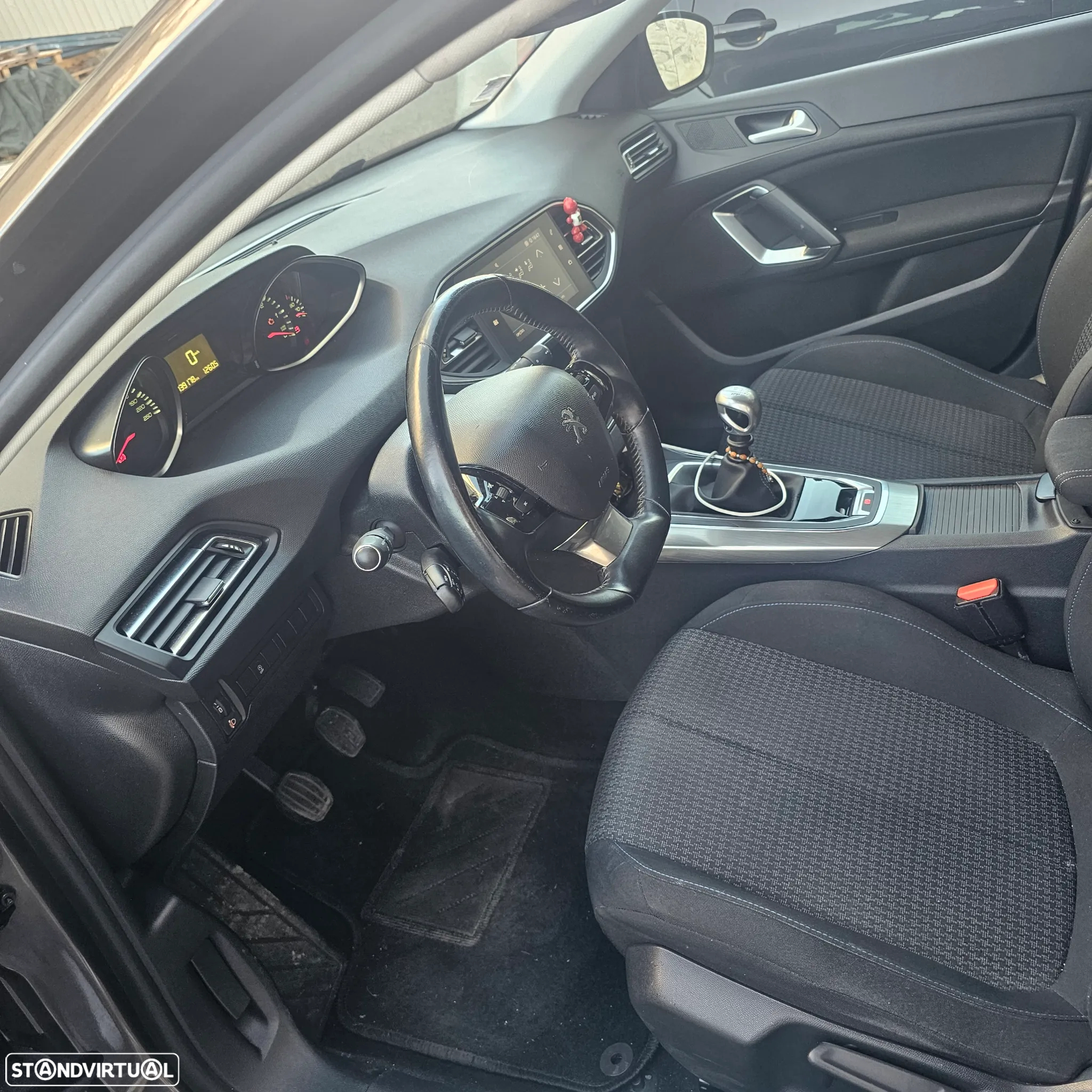 Peugeot 308 1.5 BlueHDi Style - 23