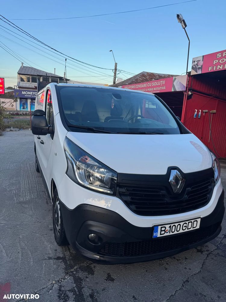 Renault Trafic Combi L2H1 7+1 Expression - 2