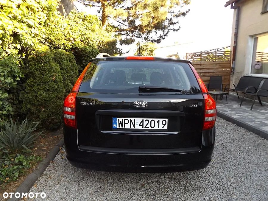 Kia Ceed - 5