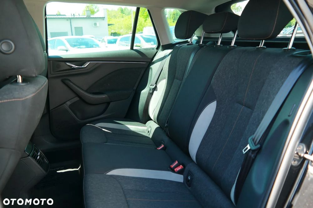 Skoda Kamiq 1.5 TSI Style - 12