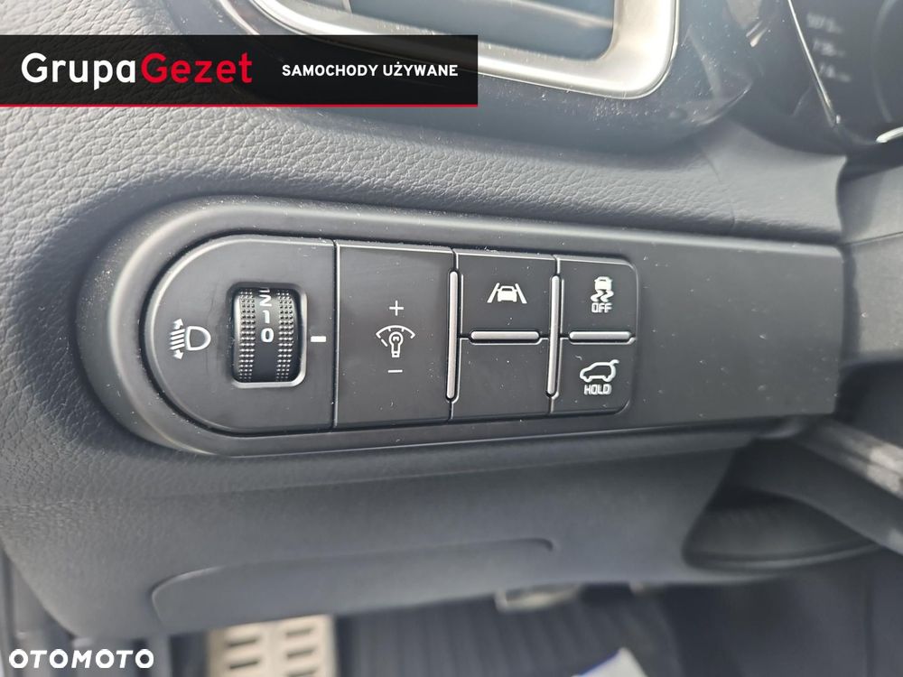 Kia XCeed - 25