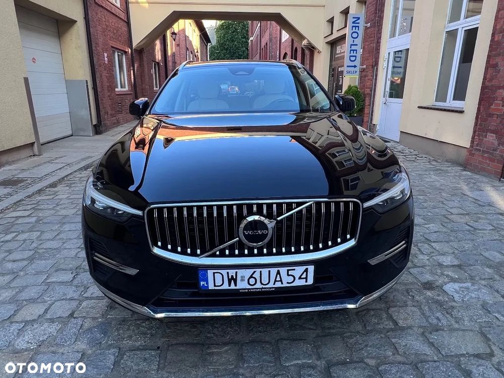 Volvo XC 60 B4 D AWD Plus Bright - 11