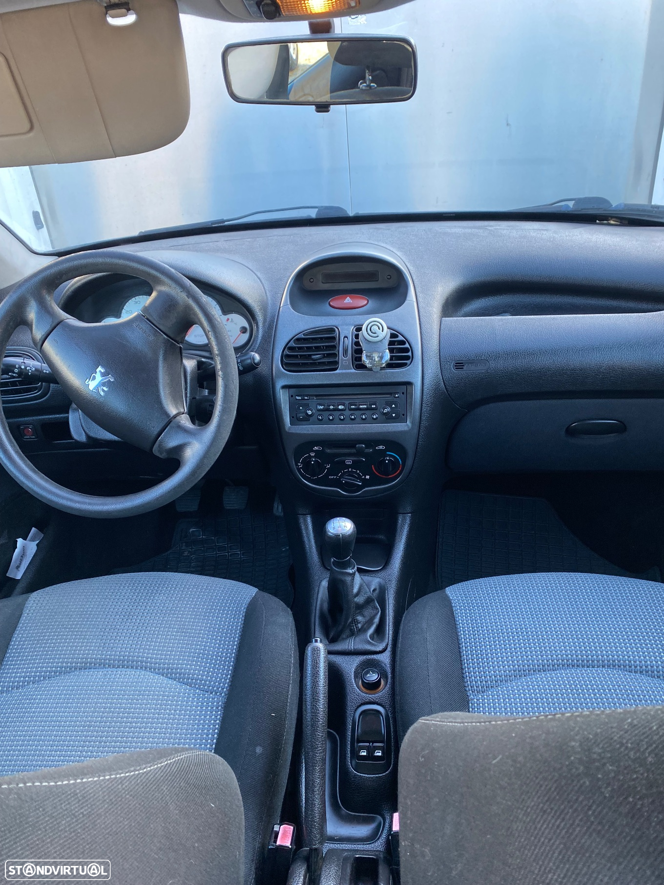 Peugeot 206 1.1 Black & Silver - 8