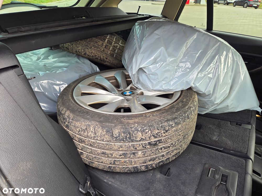 BMW Seria 3 330d Sport-Aut Blue Performance Modern Line - 26