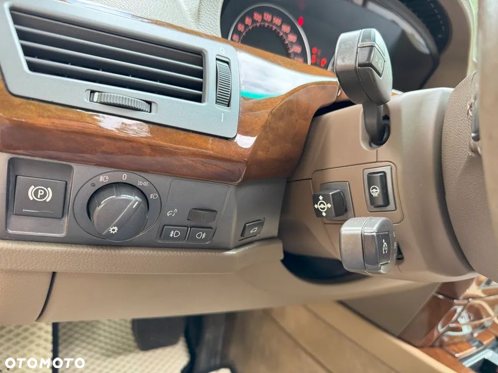 BMW Seria 7 730d - 19