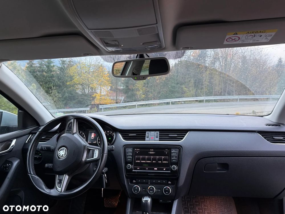 Skoda Octavia 2.0 TDI 4x4 DSG Scout - 13
