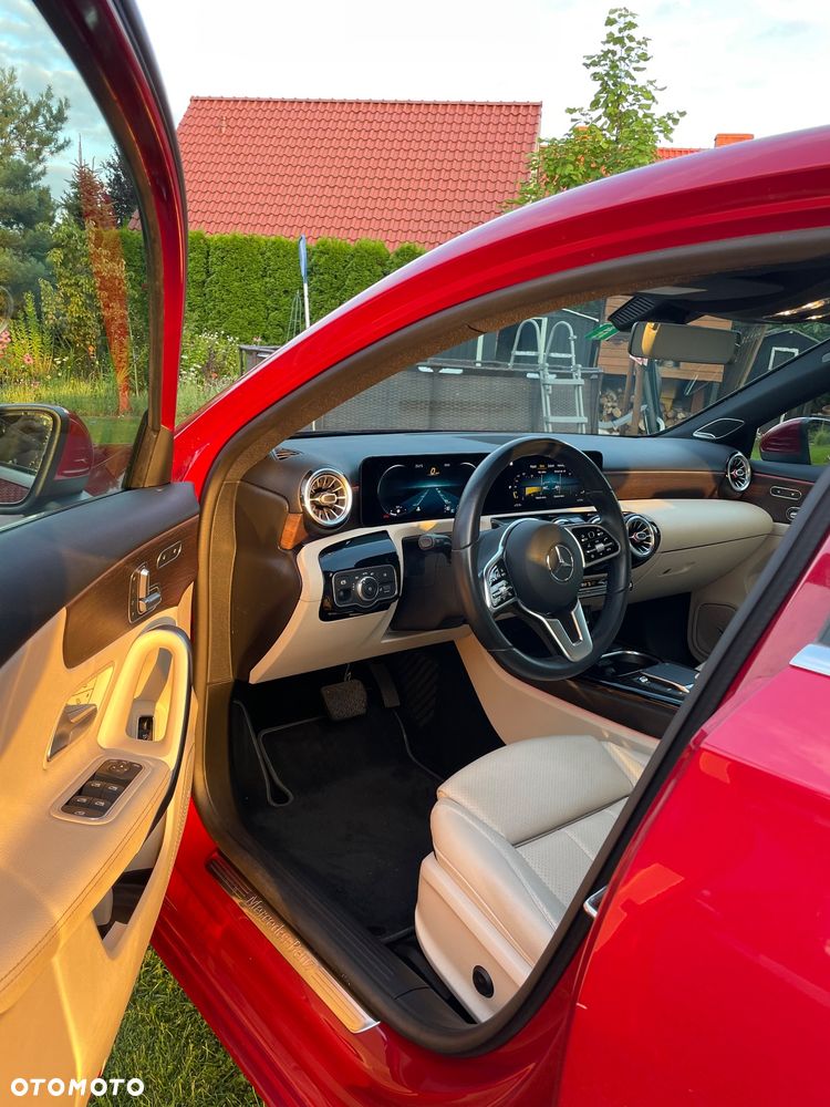 Mercedes-Benz Klasa A 220 7G-DCT Progressive - 12
