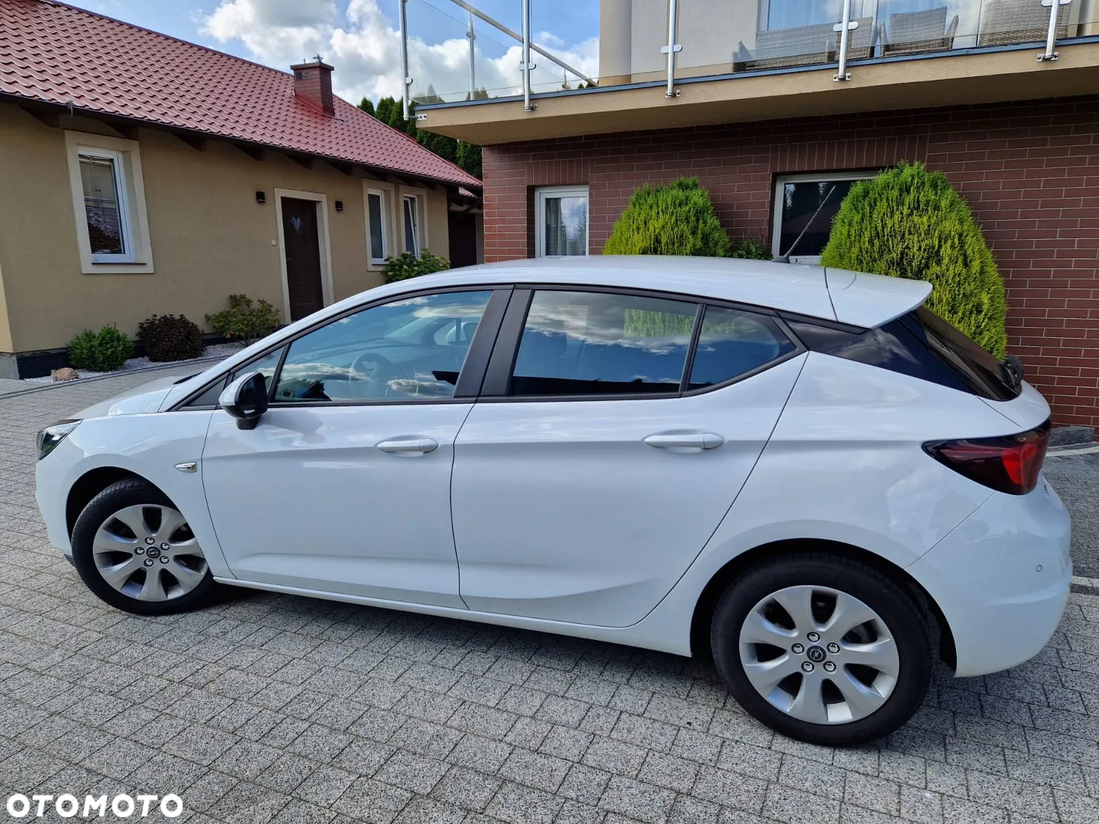 Opel Astra V 1.2 T Edition S&S - 5