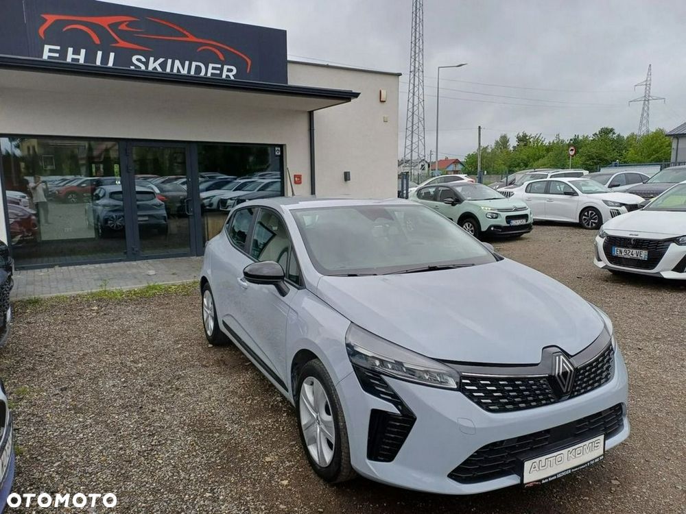 Renault Clio - 10