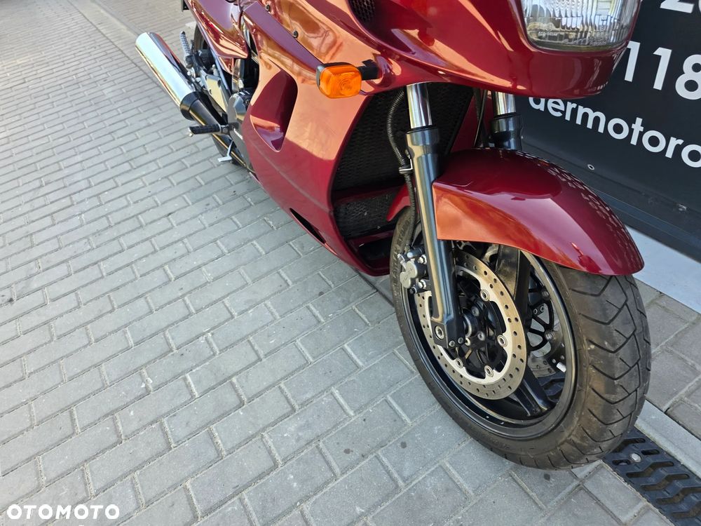 Kawasaki GPZ - 26