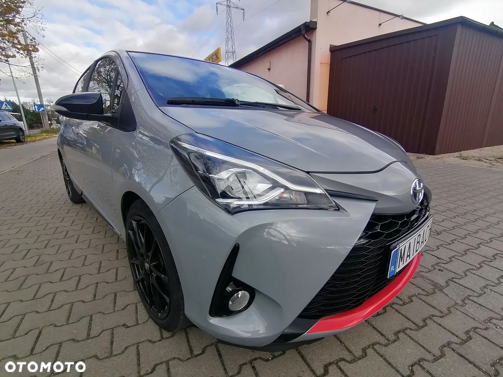 Toyota Yaris Hybrid 1.5 VVT-i - 5