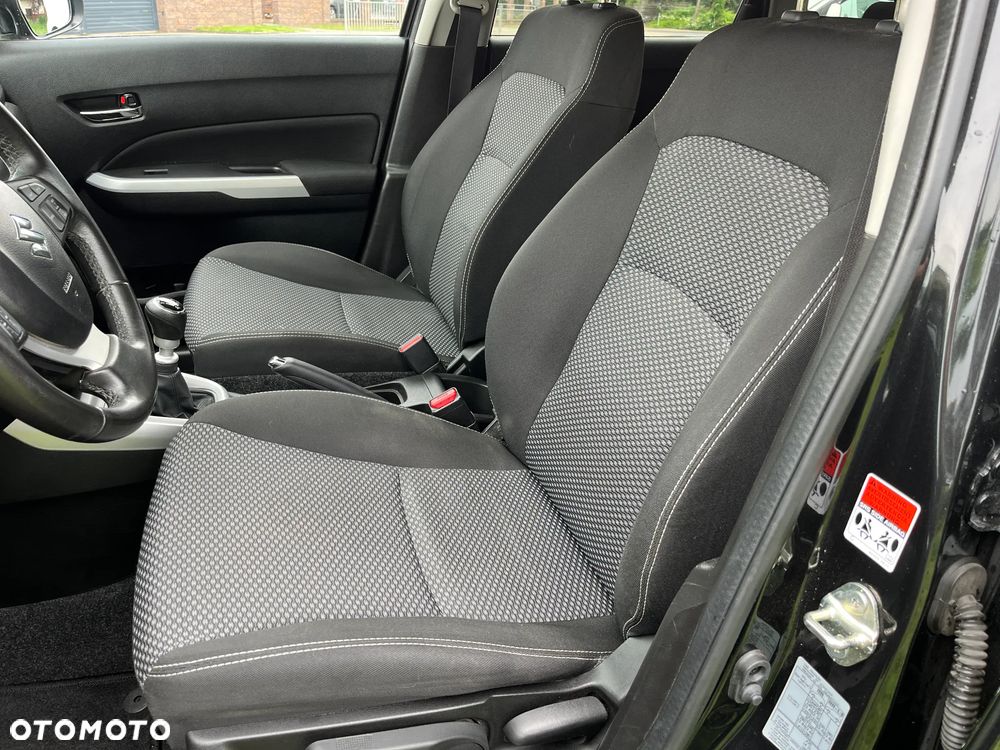 Suzuki Vitara - 24