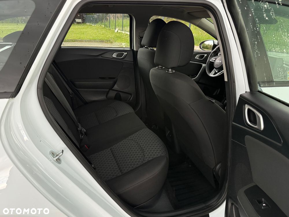 Kia Ceed 1.5 T-GDI S - 16