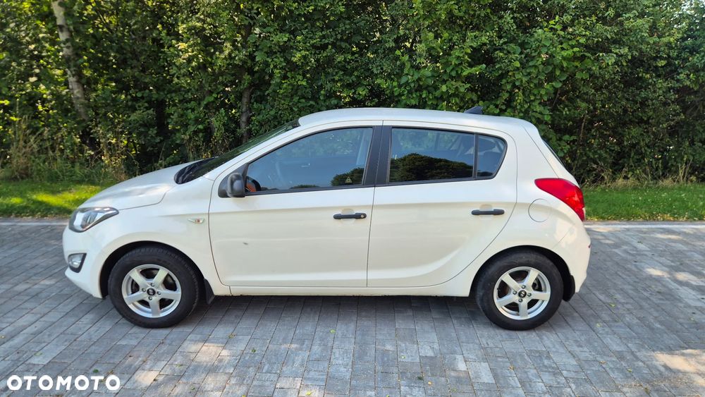 Hyundai i20 1.2 Trend - 18
