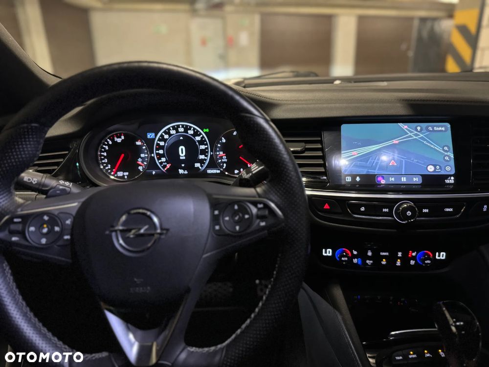Opel Insignia - 17