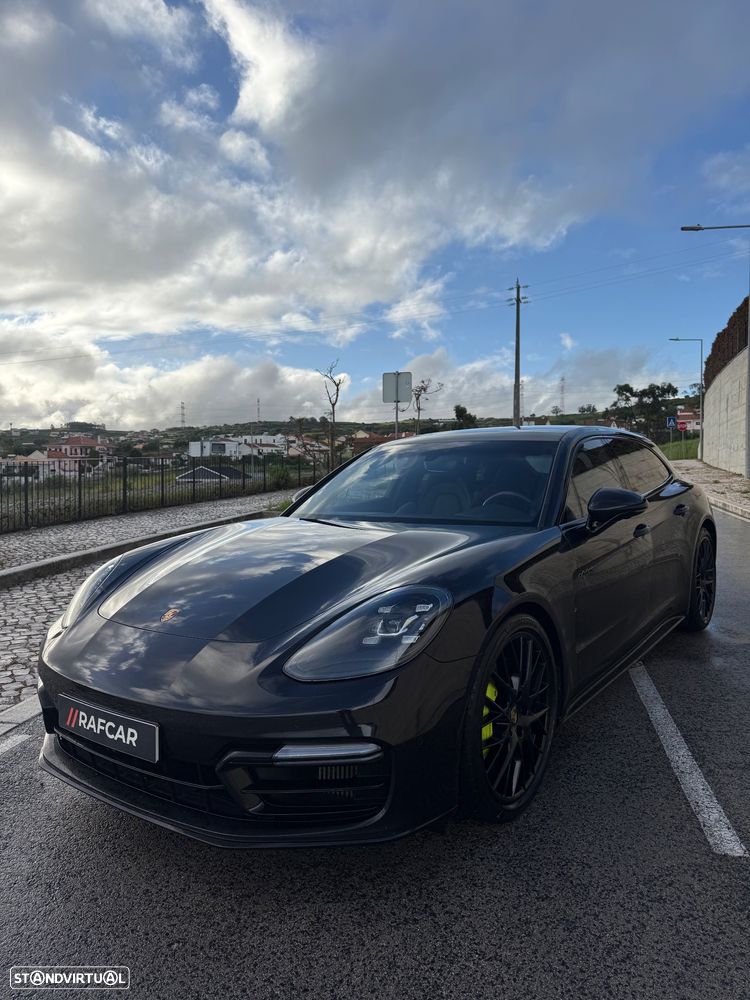 Porsche Panamera Sport Turismo 4 E-Hybrid - 3