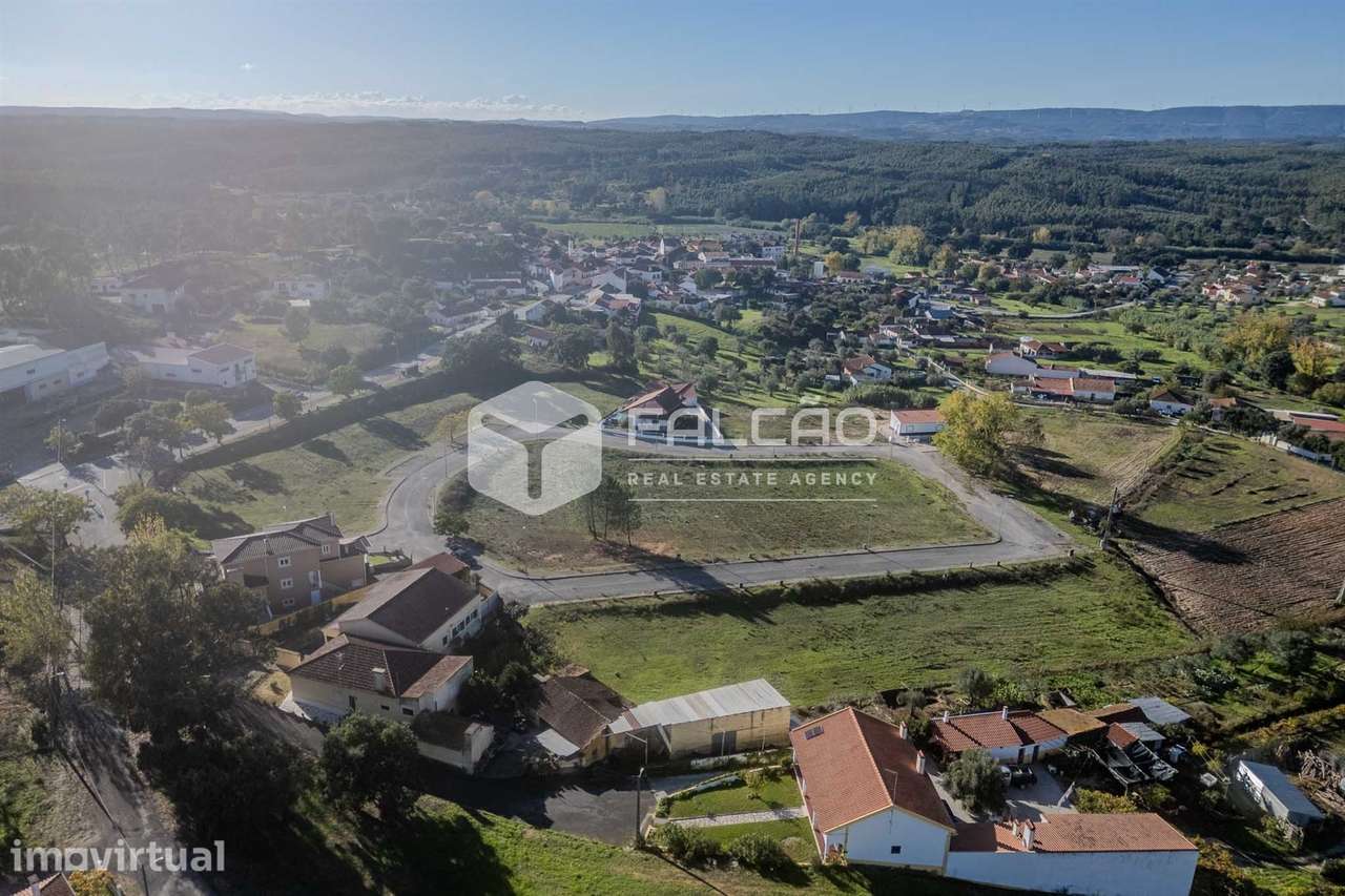 Terreno Para Construção  Venda em Alcanede,Santarém - Grande imagem: 5/36