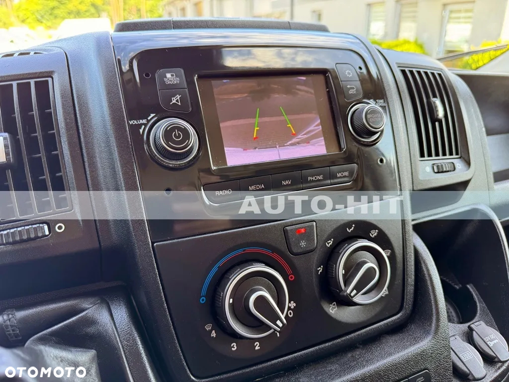 Peugeot Boxer - 24