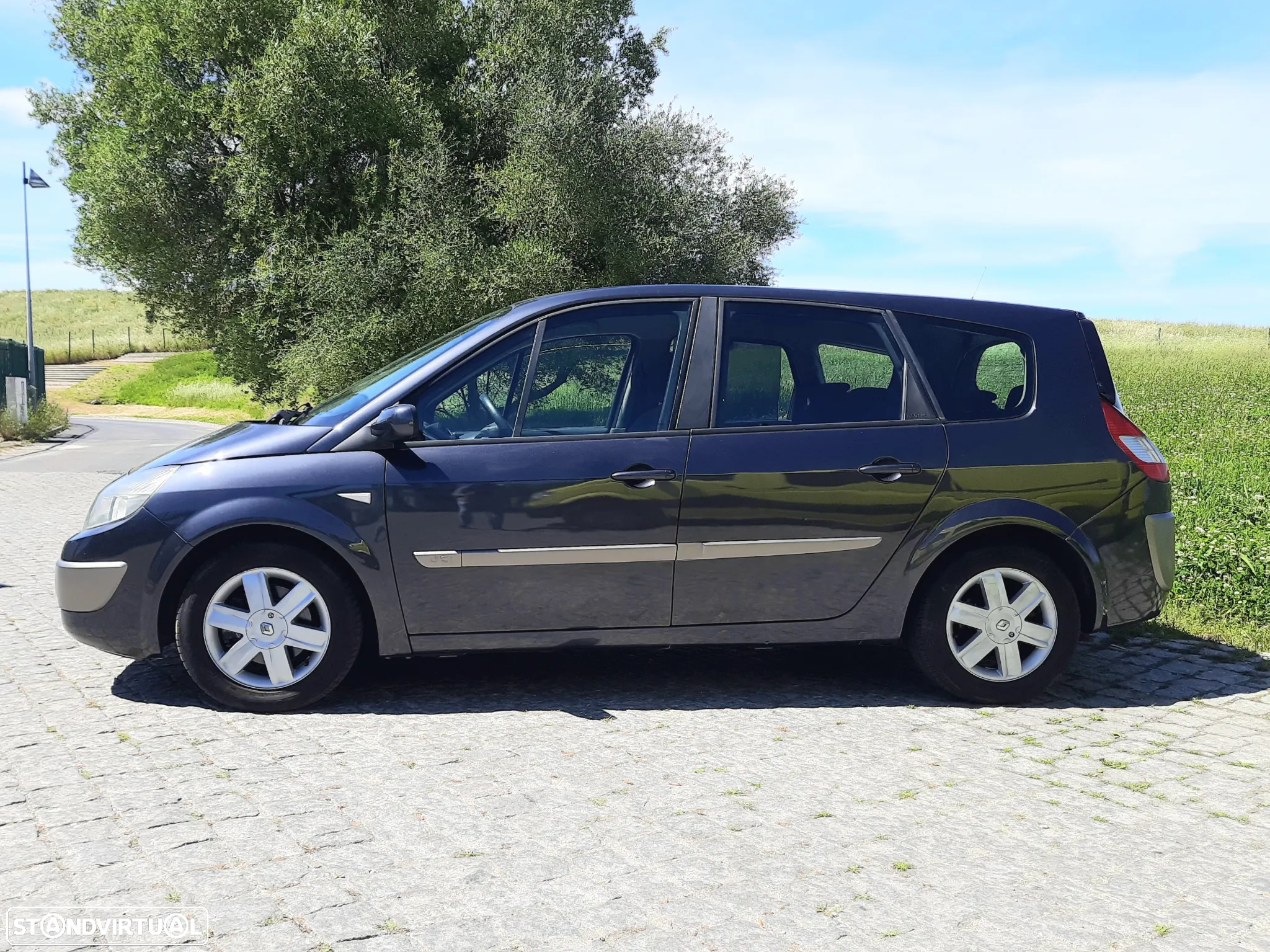 Renault Grand Scénic 1.5 dCi Dynamique - 17