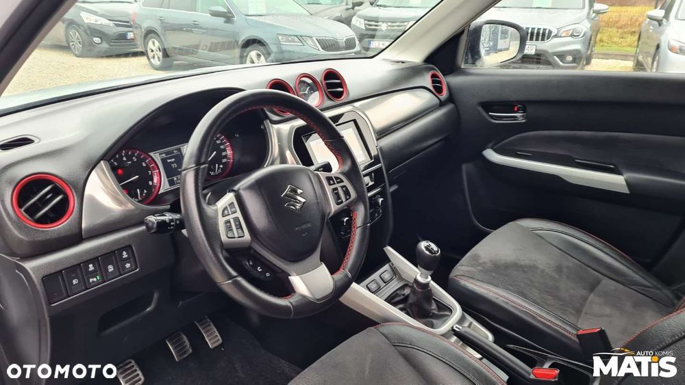 Suzuki Vitara - 8