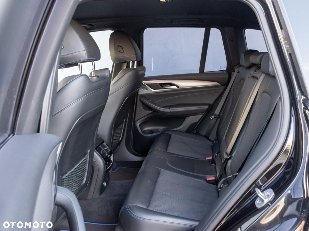 BMW X3 - 13