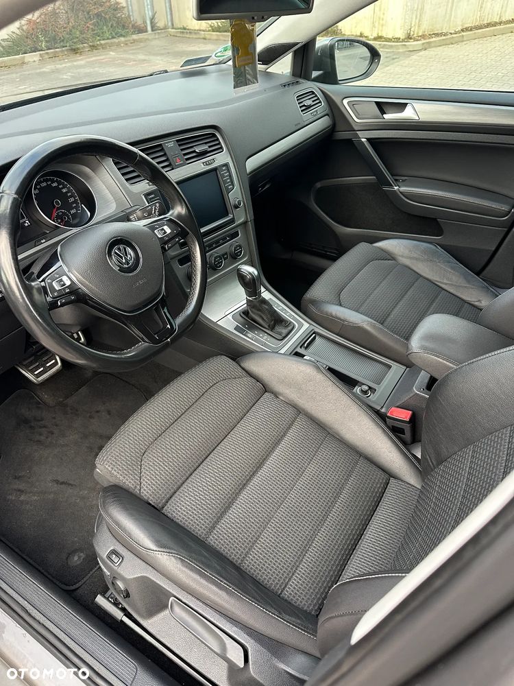 Volkswagen Golf VII 1.6 TDI BMT Comfortline DSG - 15