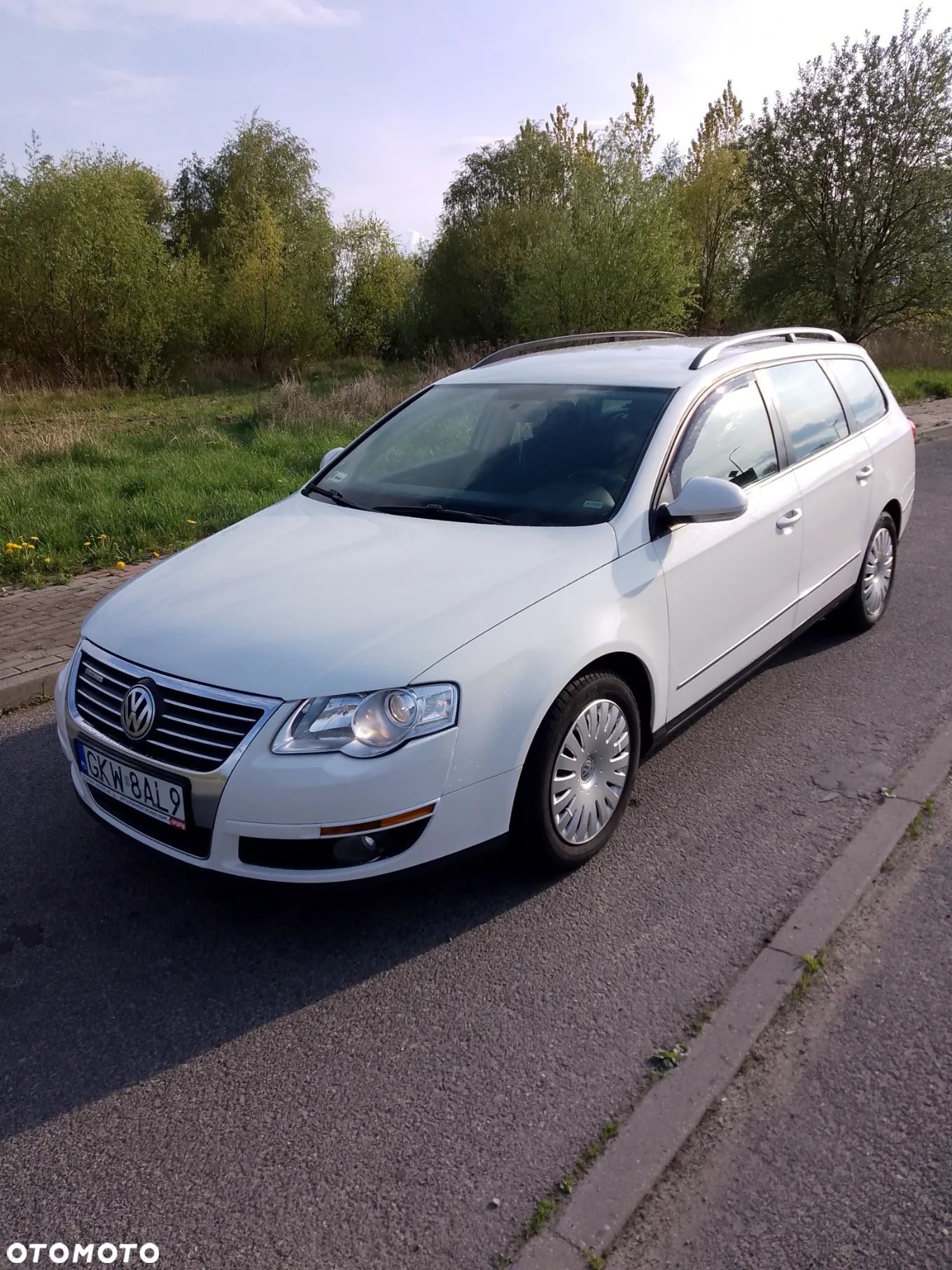 Volkswagen Passat 1.9 TDI Comfortline - 1
