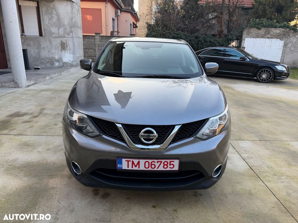 Nissan Qashqai 1.6 DCI Xtronic TEKNA - 2