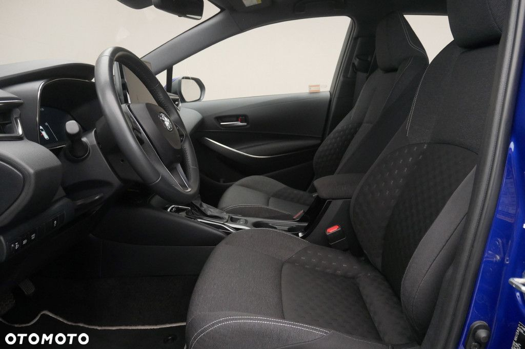 Toyota Corolla - 12