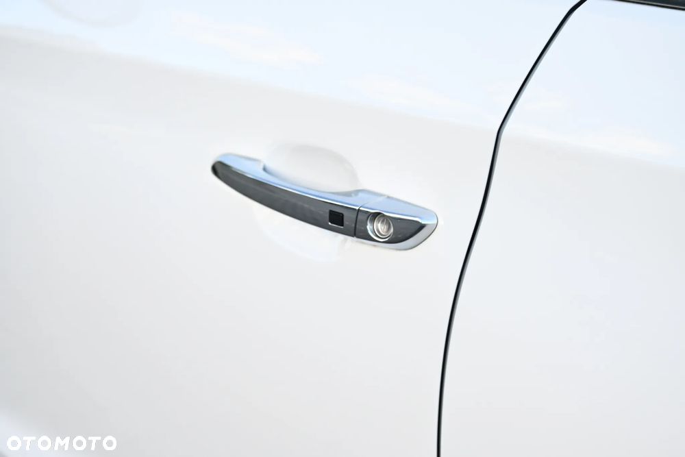 Hyundai Tucson 2.0 CRDi Premium 4WD - 22