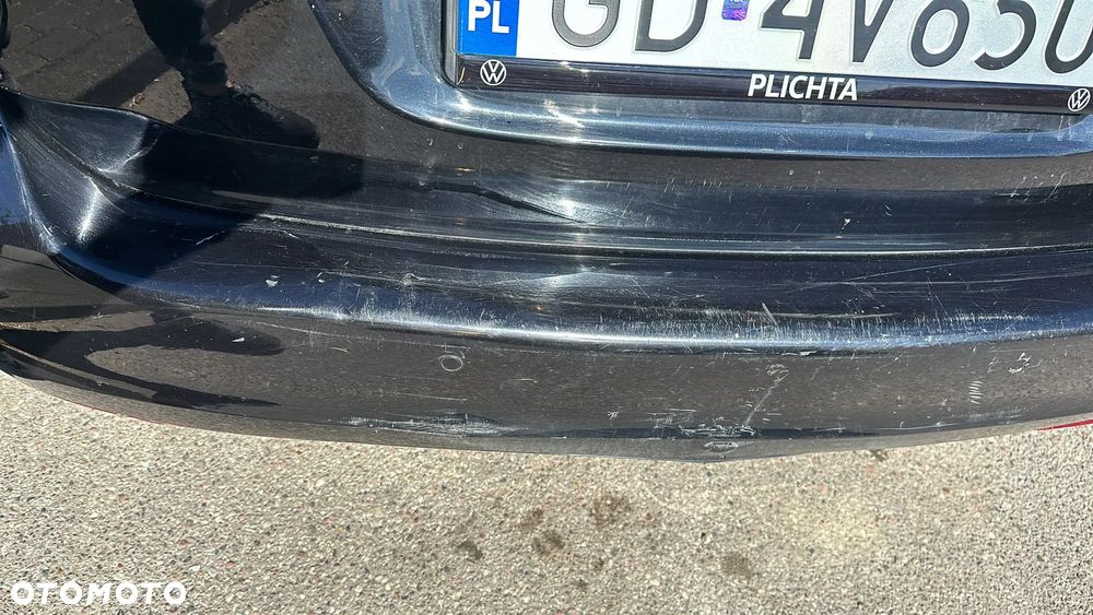 Volkswagen Golf 1.6 TDI DPF BlueMotion Technology MATCH - 17