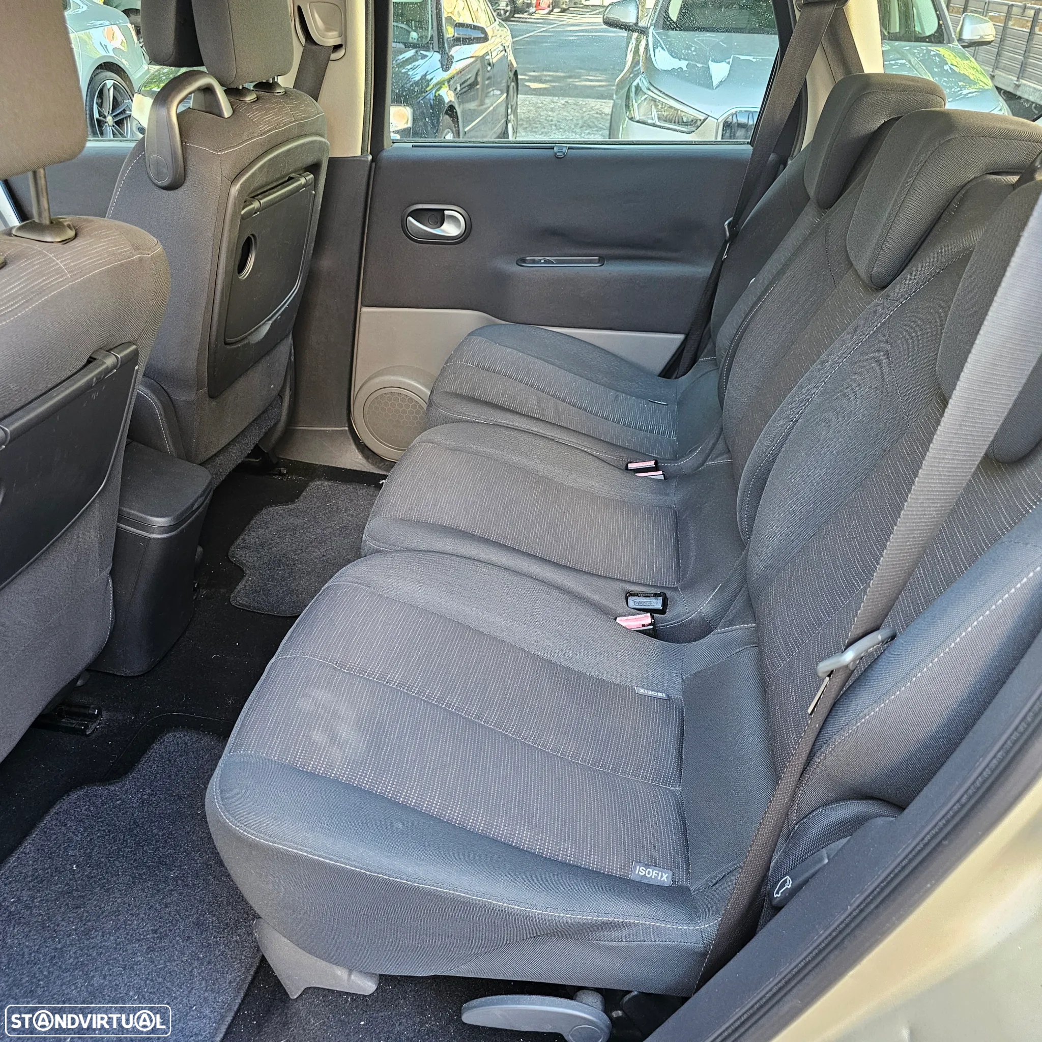 Renault Grand Scénic 1.5 dCi Luxe 7L - 19