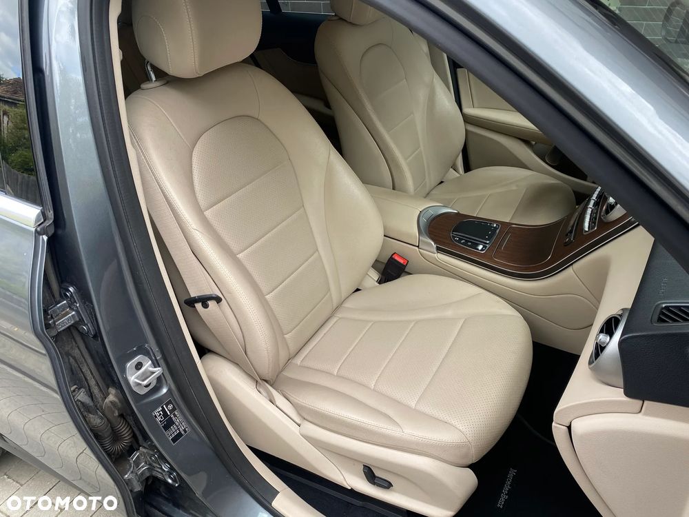 Mercedes-Benz GLC 200 4-Matic - 26