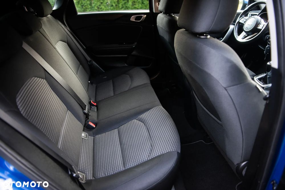 Kia Ceed 1.4 Business Line - 25