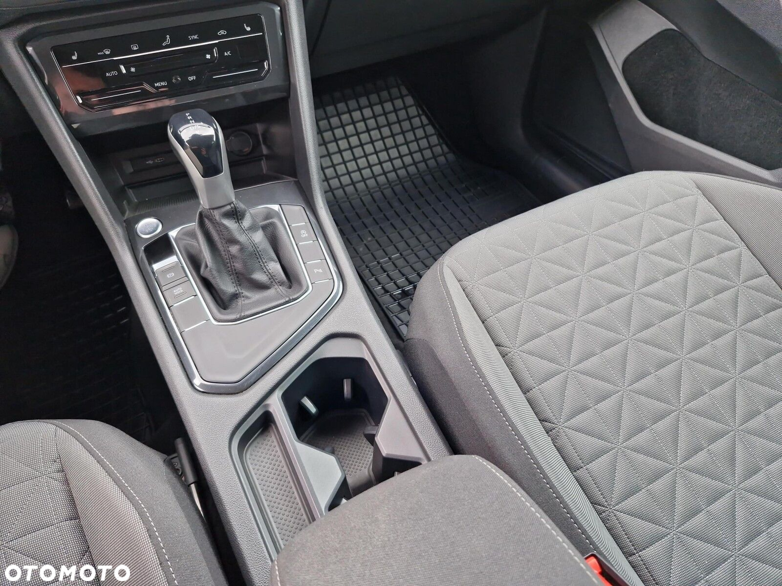 Volkswagen Tiguan 1.5 TSI EVO Life DSG - 13