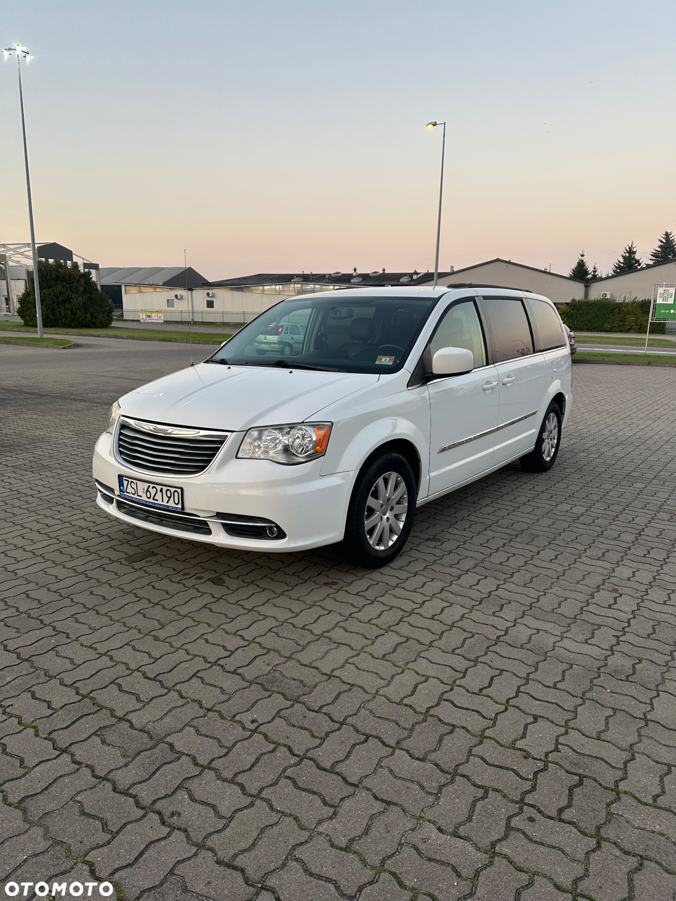 Chrysler Town & Country 3.6 Touring - 2