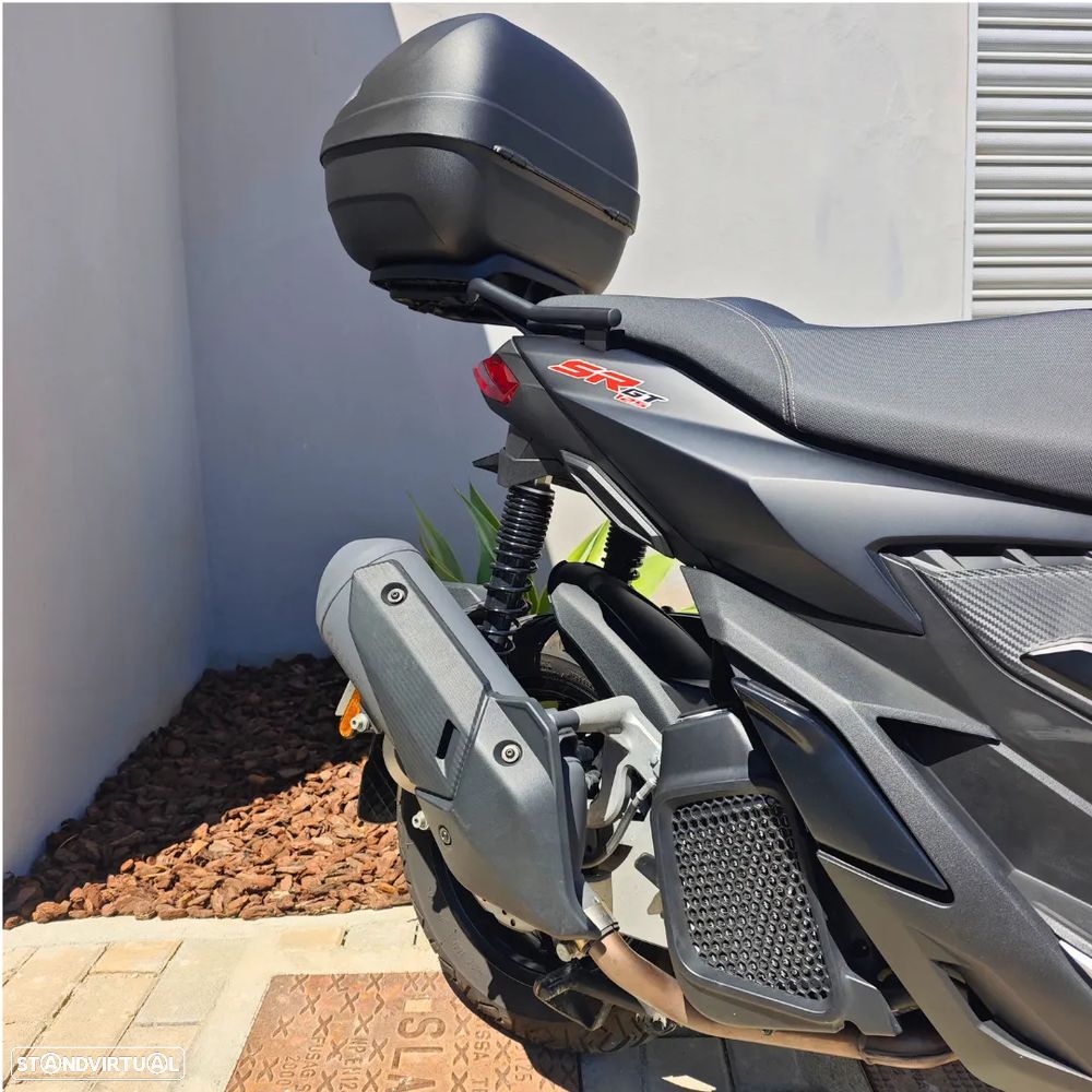 Aprilia SR GT 125 - 9