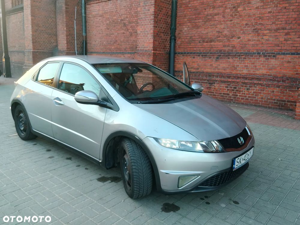 Honda Civic 1.8i-VTEC Sport - 11