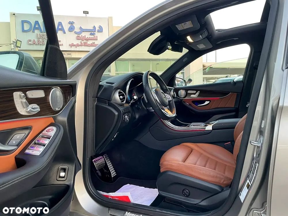 Mercedes-Benz GLC 300 4Matic 9G-TRONIC Exclusive - 8
