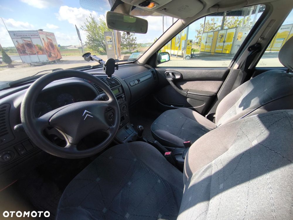 Citroën Xsara 1.6i Exclusive - 26