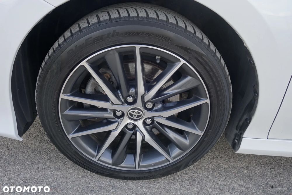 Toyota Camry 2.5 Hybrid Prestige CVT - 8