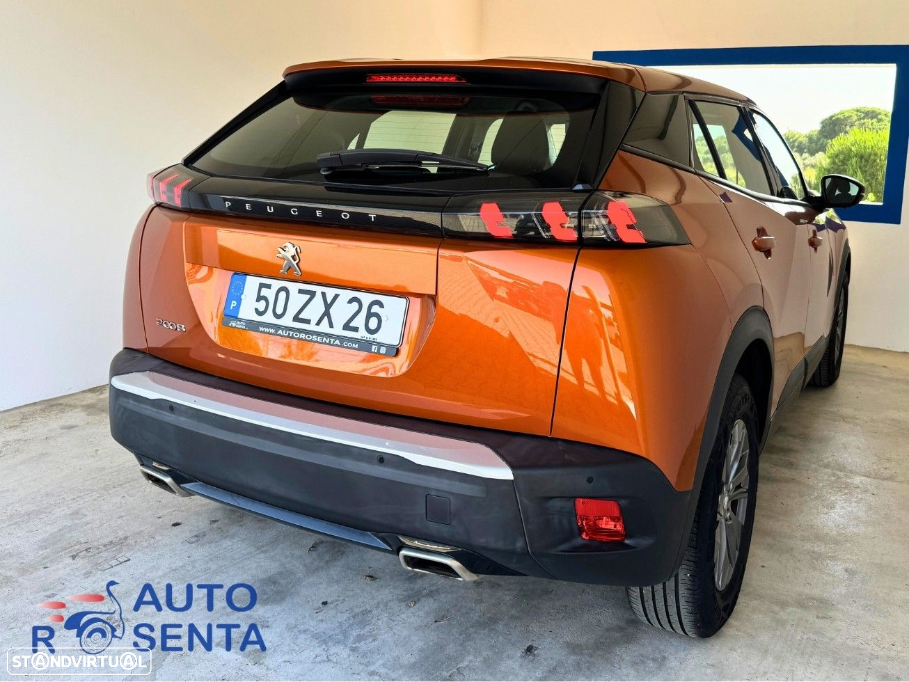 Peugeot 2008 1.2 PureTech Active Pack - 4