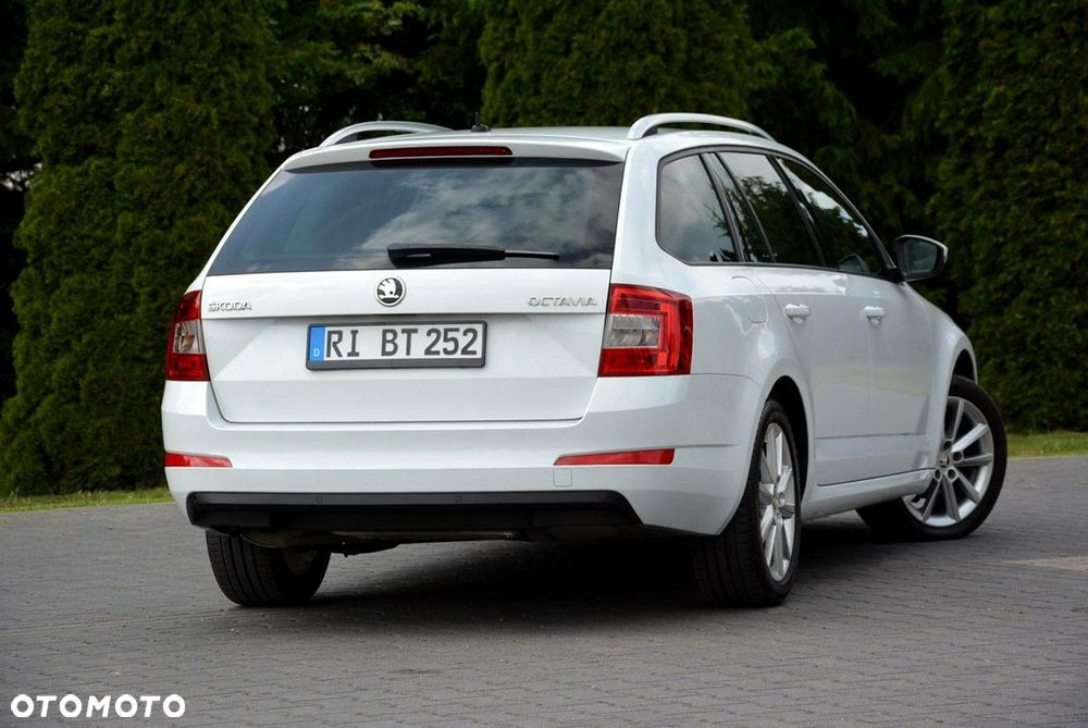 Skoda Octavia 2.0 TDI (Green tec) DSG Style - 15