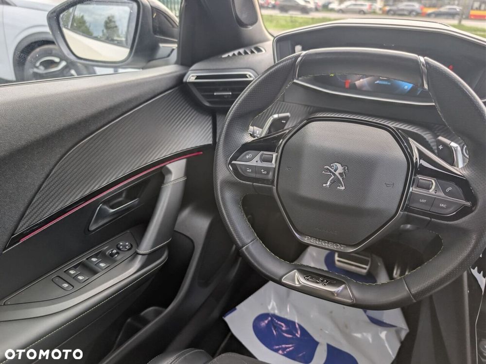 Peugeot 2008 2021
