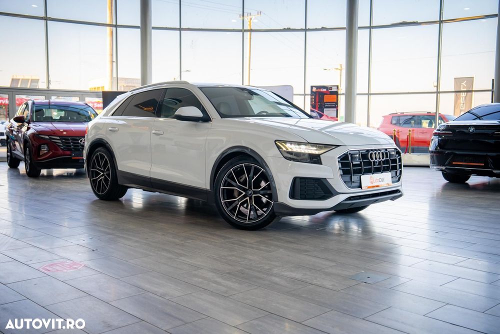 Audi Q8 - 25