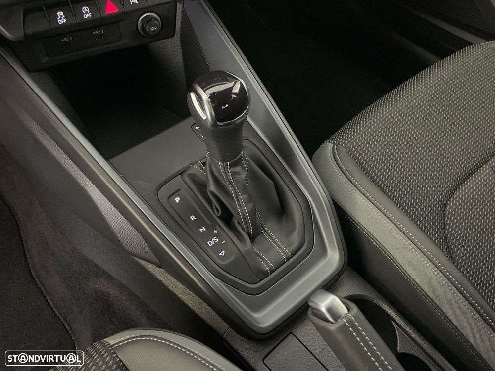 Audi A1 Sportback 30 TFSI Advanced S tronic - 21