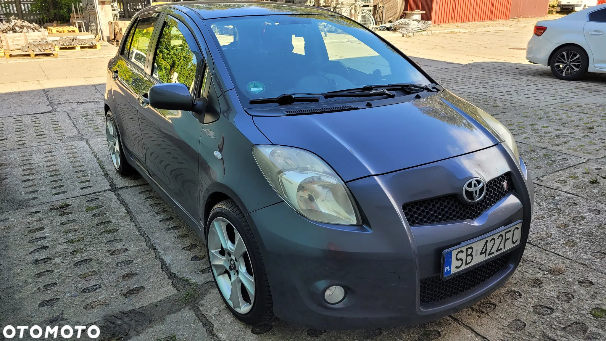 Toyota Yaris 1.8 VVT-i TSport - 3