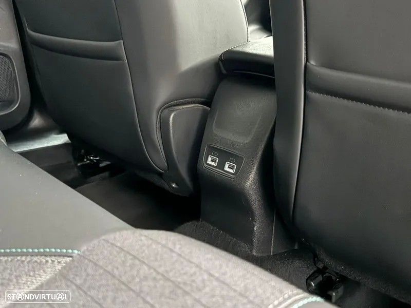 Peugeot 2008 1.5 BlueHDi Allure EAT8 - 26