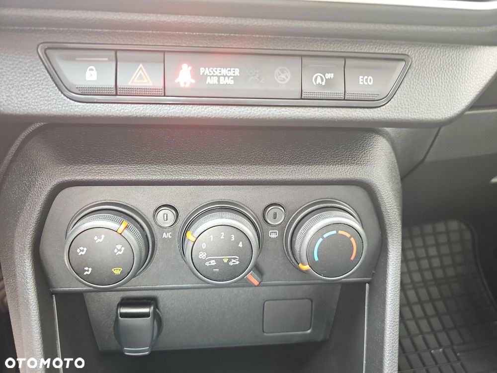Dacia Sandero - 24