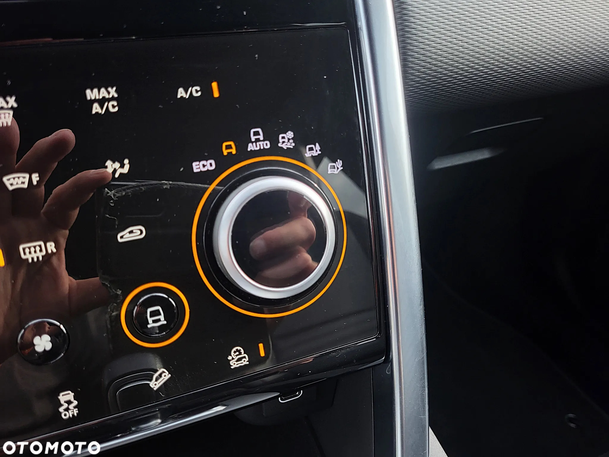 Land Rover Discovery Sport P200 R-Dynamic S - 21